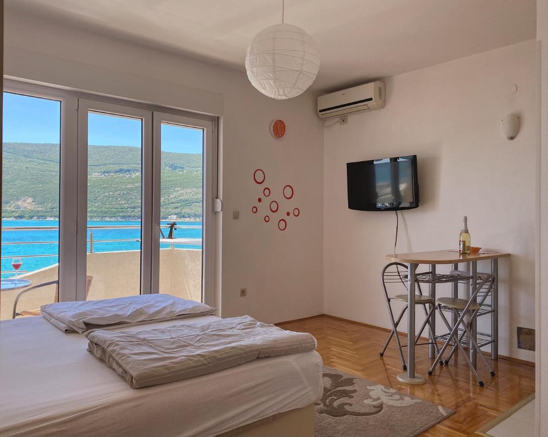 Apartments Bellevue - Otasevic Herceg Novi Eksteriør billede