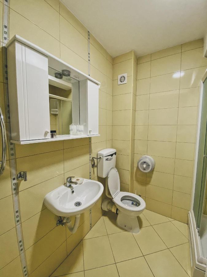 Apartments Bellevue - Otasevic Herceg Novi Eksteriør billede