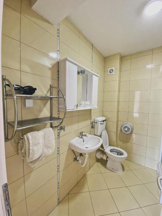 Apartments Bellevue - Otasevic Herceg Novi Eksteriør billede
