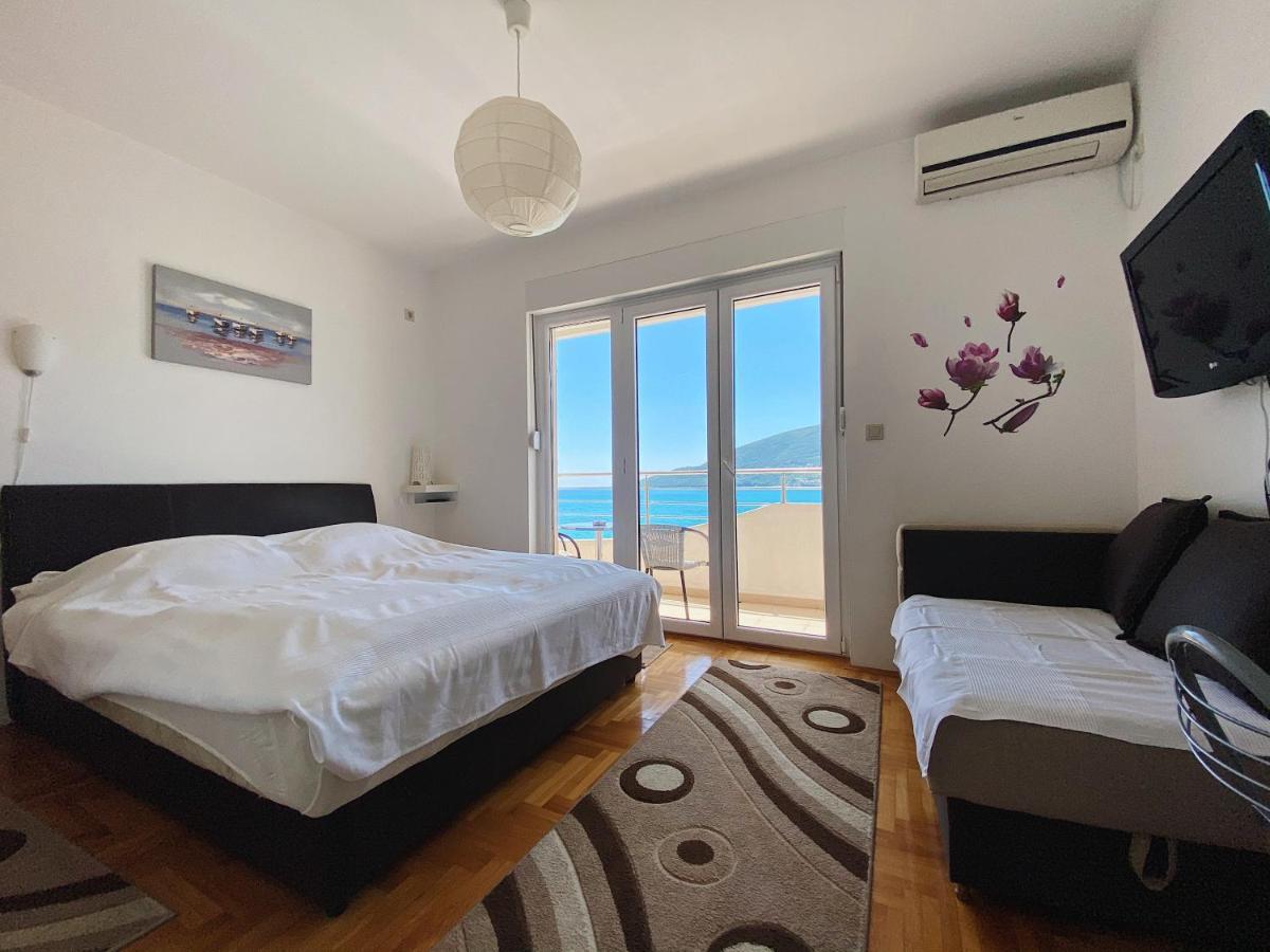 Apartments Bellevue - Otasevic Herceg Novi Eksteriør billede