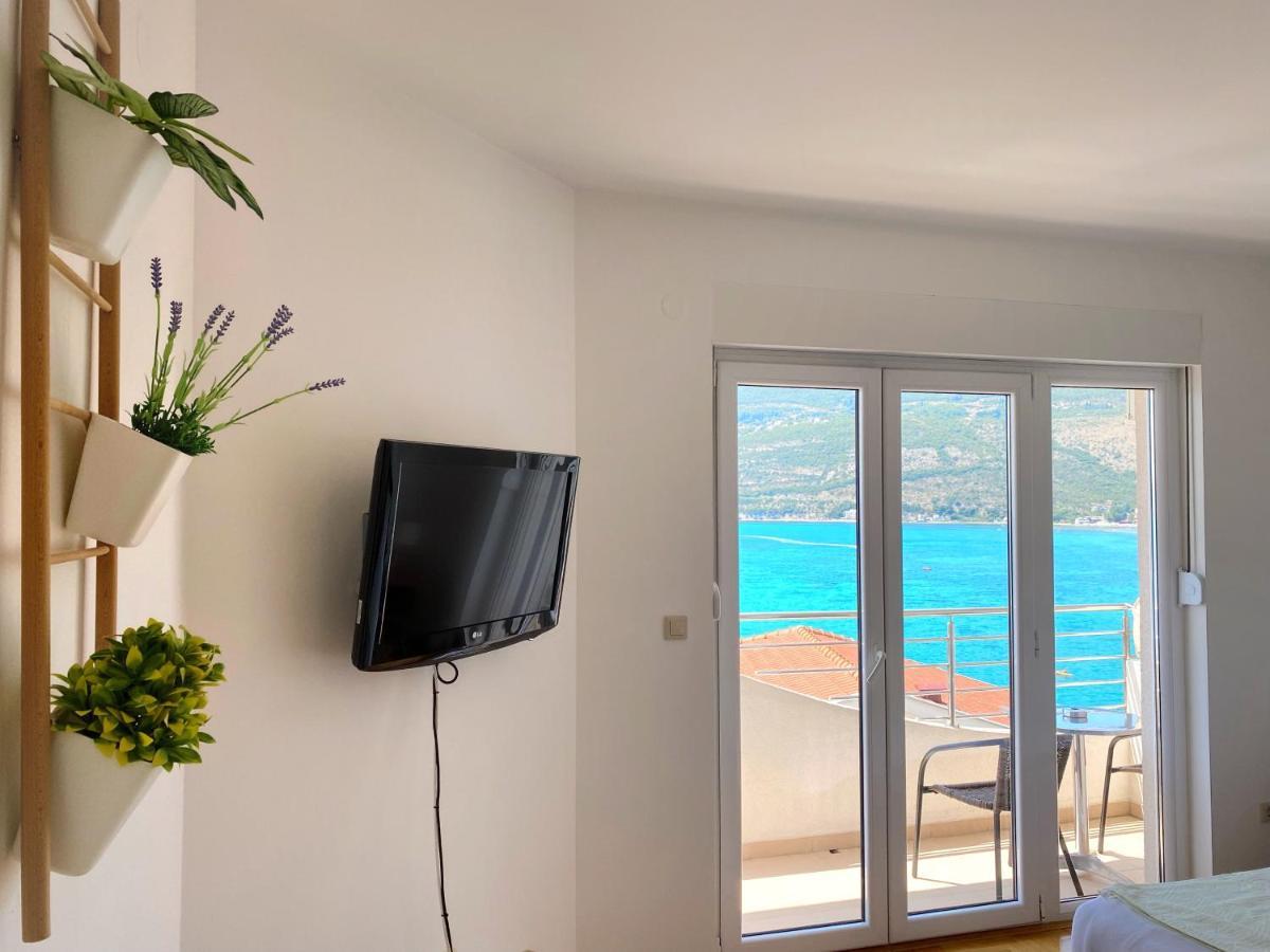 Apartments Bellevue - Otasevic Herceg Novi Eksteriør billede