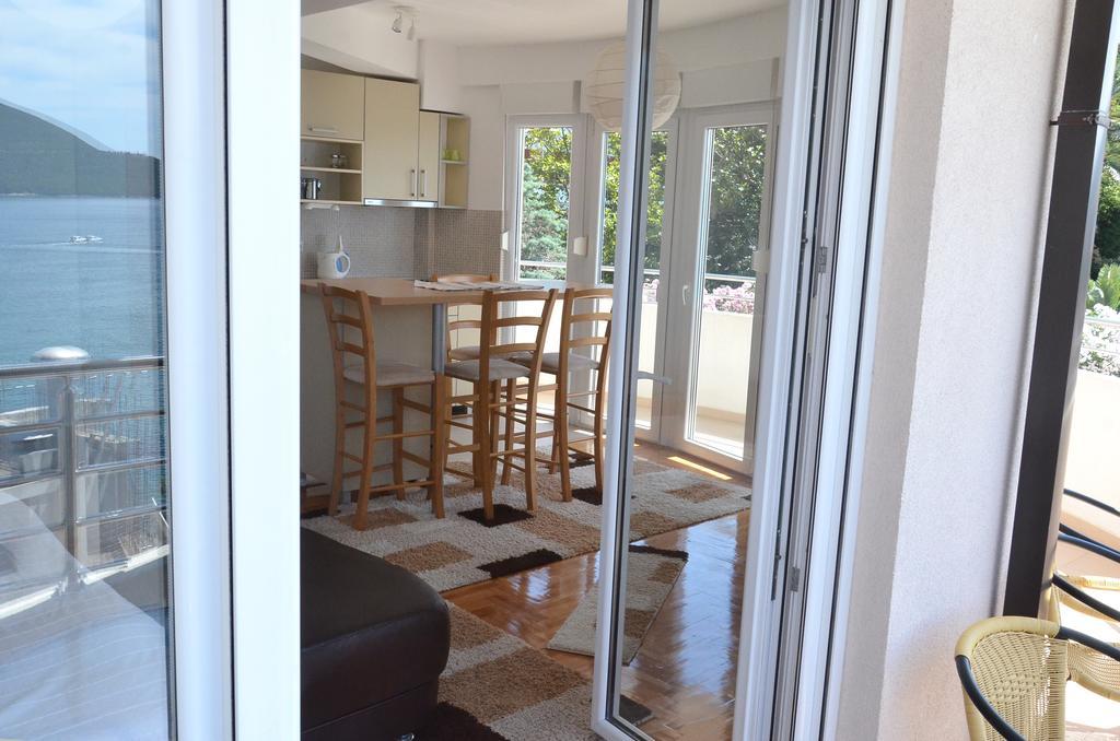 Apartments Bellevue - Otasevic Herceg Novi Værelse billede