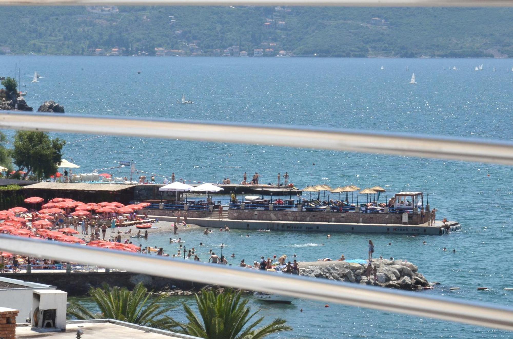 Apartments Bellevue - Otasevic Herceg Novi Eksteriør billede